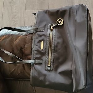 Michael Kors Kempton Large Nylon Tote